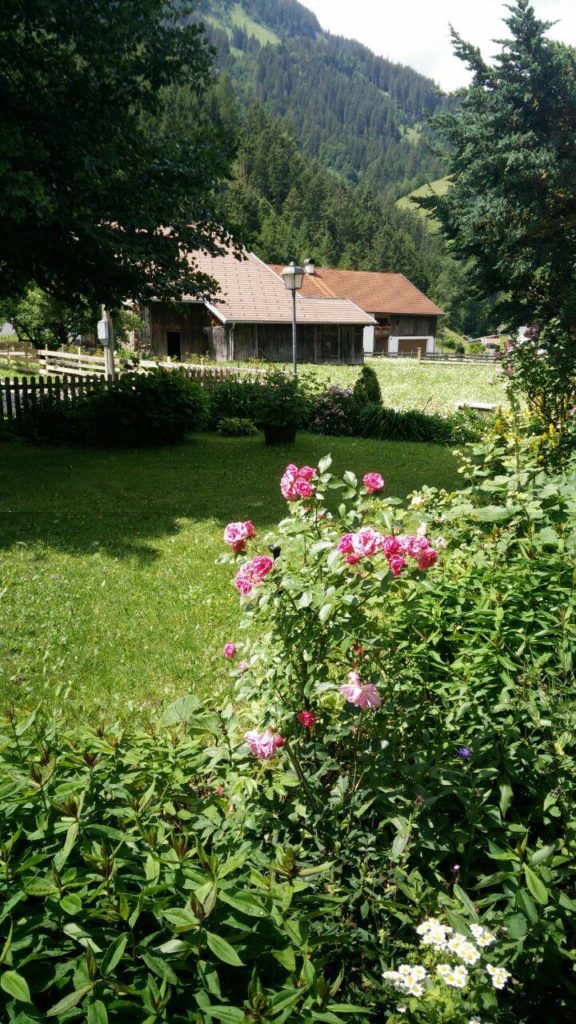 Garten Gästehaus Schaub Bichlbach